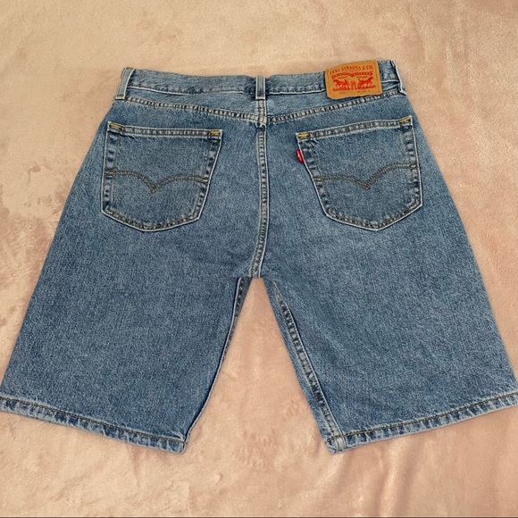 Levi's 505 short size 34